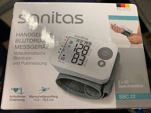 Тонометр Sanitas SBC 22 Wrist (3 фото из 3)