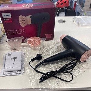 Фен Philips серии 3000 ThermoProtect BHD350 (2 фото из 10)