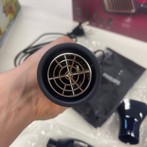 LOT! Philips AirStyler Serie 5000 Föön koolutaja , hari (8 foto / 10)