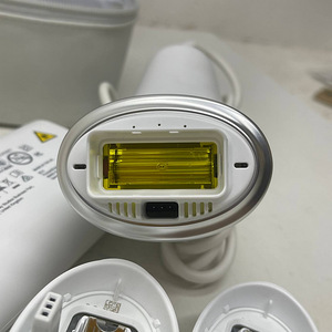 Фотоэпилятор Braun IPL Silk Expert Pro 3 PL3221 (7 фото из 10)