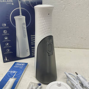 LOT! Oral-B AquaCare 6 juhtmeta irrigator (10 foto / 10)