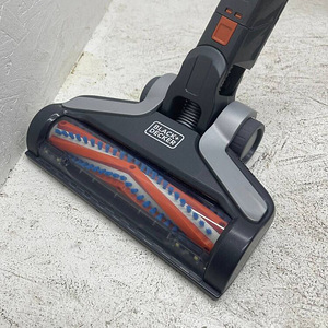 LOT! Black & Decker BHFEV182C Juhtmeta tolmuimeja (7 foto / 10)