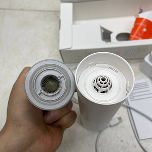 LOT! Xiaomi Mi juhtmevaba käsitolmuimeja (9 foto / 9)