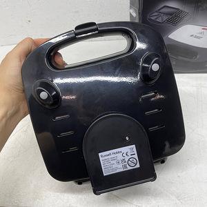 LOT! Russell Hobbs Maker Fiesta leiva grill 3in1 vahvlid (7 foto / 9)