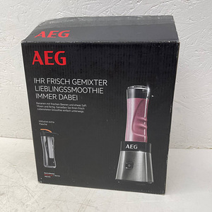 Миксер AEG 600мл 300Вт (2 фото из 10)