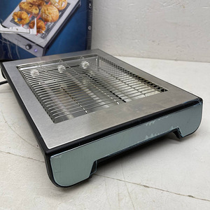 Гриль Cecotec 900 Вт Turbo EasyToast (7 фото из 10)