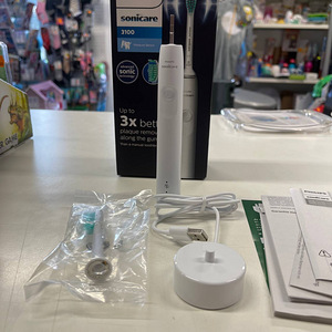 LOT! Philips Sonicare Elektriline Hambahari 3100 (4 foto / 10)