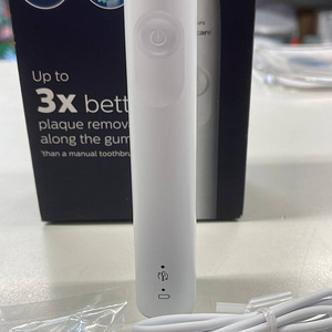 LOT! Philips Sonicare Elektriline Hambahari 3100 (6 foto / 10)