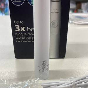 LOT! Philips Sonicare Elektriline Hambahari 3100 (8 foto / 10)