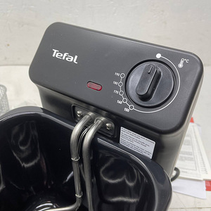 Фритюрница Tefal FR5030 Family Pro Access, 4,0 л, 3000 Вт (9 фото из 10)