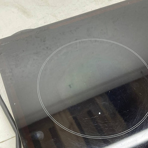 LOT! Bosch PKM611B17E 60cm Elektriline pliidiplaat (7 foto / 10)