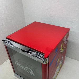 LOT! CUBES Coca-Cola külmik 51 cm 48 l (5 foto / 10)