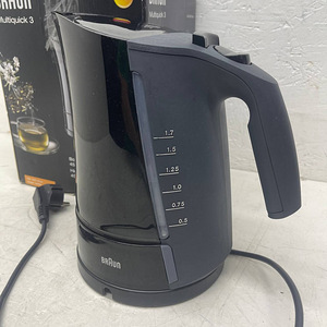 LOT! BRAUN Multiquick 3 WK 300 Veekeetja 1,7l 2200W (4 foto / 9)