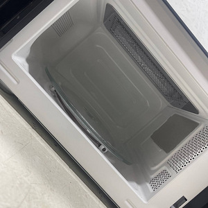 LOT! Hisense H20MOBS1HG 20 l 700W Grill (9 foto / 10)