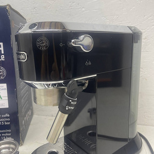 LOT! De'Longhi Dedica Style, espressomasin EC685BK (5 foto / 9)