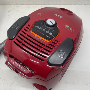 Пылесос AEG VX7-2-CRAK 650W (8 фото из 10)