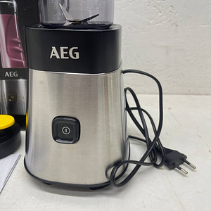 Блендер-смузиница AEG PerfectMix SB 2400 0,6 л (6 фото из 10)