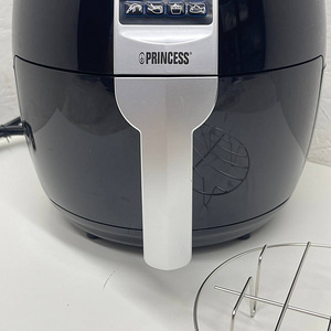 Princess Hot Air Fryer XL Фритюрница с горячим воздухом 3,2 (6 фото из 10)