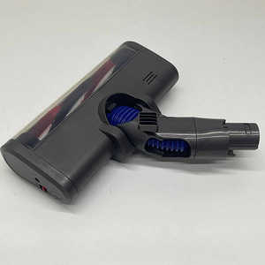 LOT! Dyson V6 otsik (5 foto / 10)