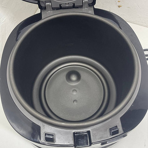 Фритюрница Tefal Uno (FF215D) 1,8 л 1600 Вт (7 фото из 10)