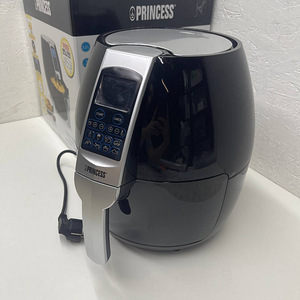 LOT! Princess 182020 Kuumaõhu fritüür 3,2 l, 1500 W (3 foto / 9)