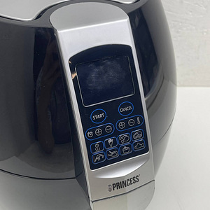 Princess Hot Air Fryer XL Фритюрница с горячим воздухом 3,2 (4 фото из 9)