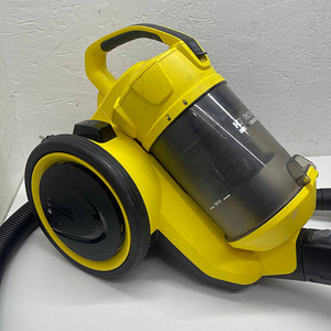 МНОГО! Пылесос Karcher VC 3, 750Вт (3 фото из 10)