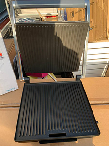 LOT! Arzum Metallium kontaktgrill 2000 W (3 foto / 5)