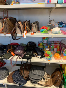 UUED naiste seljakotid -50%! Salezone Outlet suletakse! (3 foto / 8)