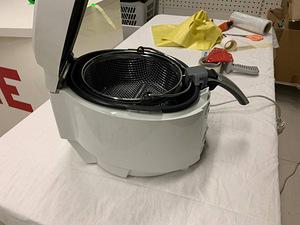 LOT! De'Longhi F-28211 Õlifritüür 1800 W, 1.2 l (4 foto / 8)