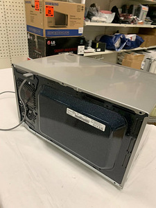 LOT! Samsung Mikrolaineahi MS2BF303TAS 28 l 1000W 15KG (5 foto / 10)