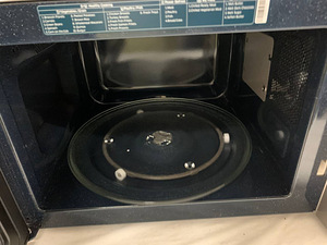 LOT! Mikrolaineahi Samsung MS2BF303TAS 1000 W, 28 ℓ Grill (3 foto / 9)