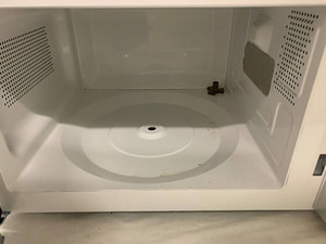 LOT! SHARP R670S 2-in-1 mikrolaineahi grilliga 20 L 800W (5 foto / 10)