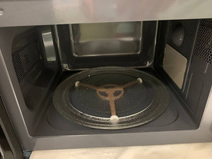 LOT! UUS Toshiba MW2-MM20PF(BK) mikrolaineahi, 800 W, 20 l (3 foto / 10)