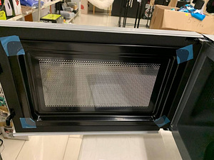 LOT! UUS Sharp YC-PS201A mikrolaineahi 20L, 700 W (2 foto / 9)