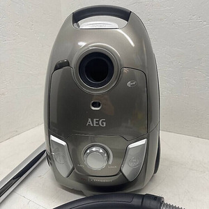 LOT! AEG VX4-1-GM-T пылесос 650W (5 фото из 10)