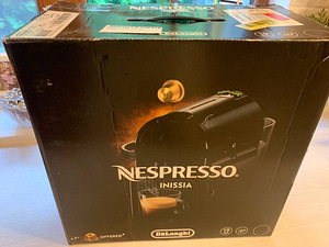 LOT! DeLonghi Inissia EN 80.B kapselkohvimasin must (8 foto / 8)