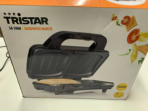 LOT! Võileivagrill TRISTAR SA-3060 900W (5 foto / 5)