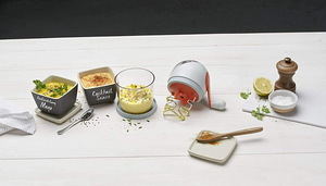 LOT! UUS Betty Bossi mehaaniline blender kastmete valmistami (4 foto / 6)