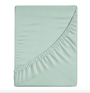 ЛОТ! Сатиновая простыня с резинкой ELDORADO HOME, 200x200x30 (2 фото из 4)
