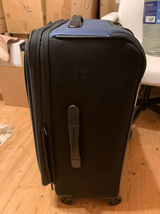 ЛОТ! Чемодан Victorinox Werks Traveler 5.0 (7 фото из 8)