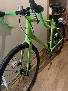 Merida Silex 300 läikivroheline/must / 2020 / kruusaratas (2 foto / 9)