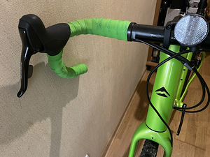 Merida Silex 300 läikivroheline/must / 2020 / kruusaratas (7 foto / 9)