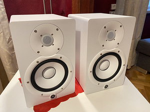 Yamaha HS7, 2 шт. (1 фото из 2)