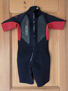 Oneill kalipso s 6 (sobib s 110-116) (2 foto / 2)
