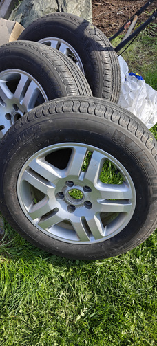 235/65 R18 5x130
