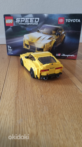 Lego Toyota auto (foto #2)