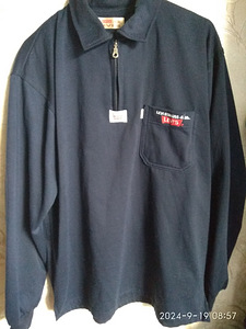 LEVIS (1 фото из 2)