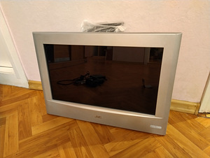 Телевизор JVC. 20"