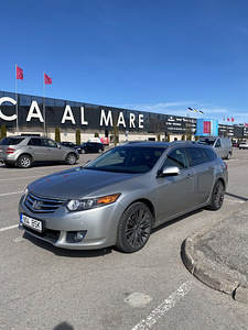 Honda Accord 2.2 i-DTEC (3 foto / 8)
